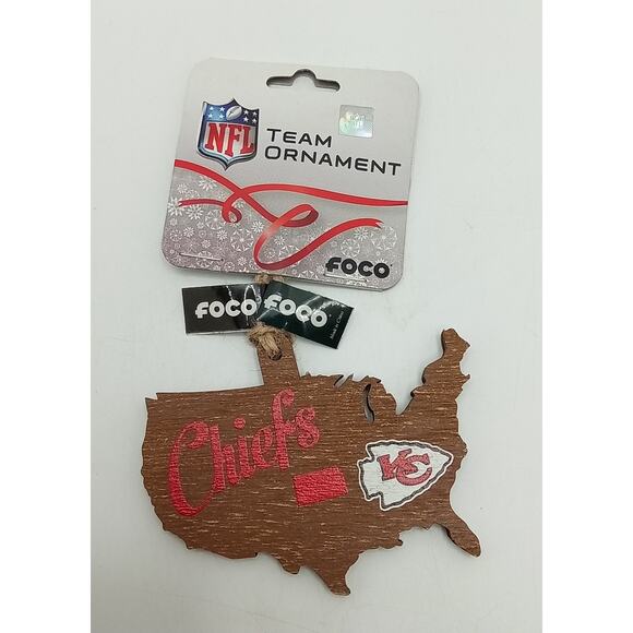 Kansas City Chief NFL Team Wood Ornament - Picture 1 of 4